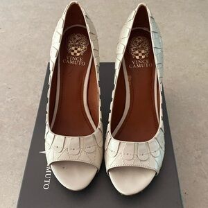 Vince Camuto heels